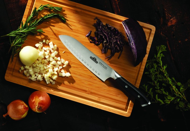 55212-Santoku-Knife-InUse.jpg