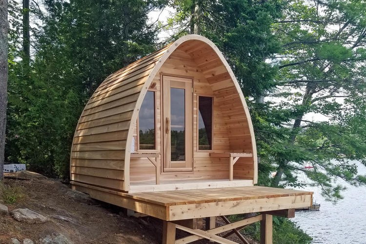 709_Dundalk_Leisurecraft_europe_POD_sauna_knotty_western_red_cedar_front_porch_extra_windows_in_front_wall.ecc7be6641b63939ea4a2b488de5d3af.jpg