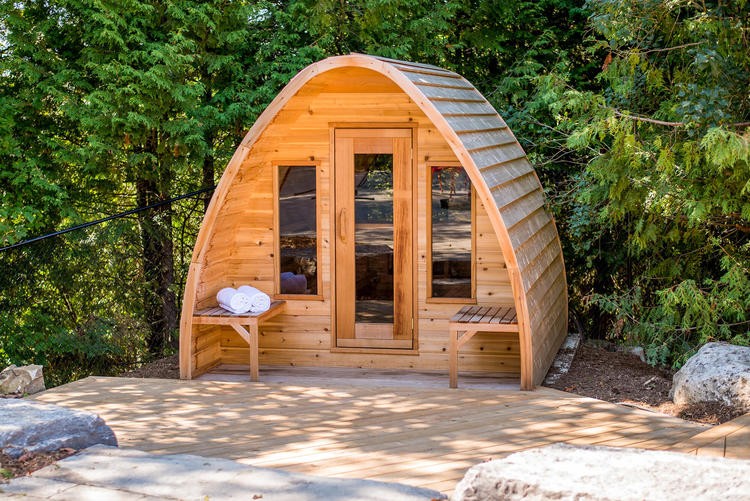 711_Dundalk_Leisurecraft_europe_POD_sauna_knotty_western_red_cedar_raindrop_shapes_saunas.ecc7be6641b63939ea4a2b488de5d3af.jpg