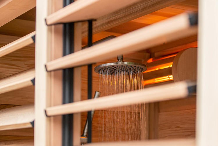 67_Leisurecraft_Europe_Dundalk_pure_cube_red_cedar_outdoor_sauna_and_shower.d00f4c71ca45f7a09ae63faea7ac251a.jpg