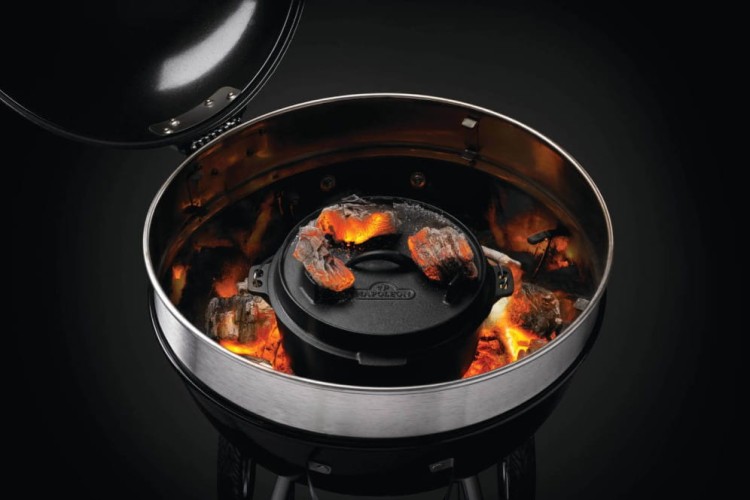 56059-Web-Gallery-05-56052-Cast-Iron-Dutch-Oven-Charcoal-InUse-Closed.jpg