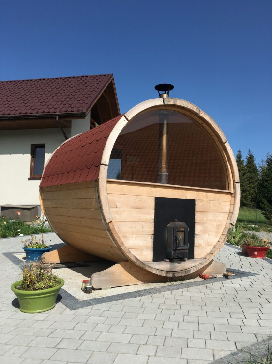 Piec-na-drewno-polpanorama.jpg