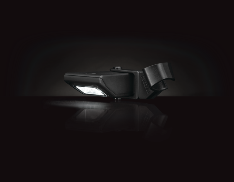 Lampka Led do grilli TravelQ Napoleon - 70057 www.grille-bielsko.pl 2