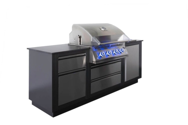 Kuchnia zewnętrzna OASIS 105, do zabudowy serii 700 o szerokości 32″ z palnikiem bocznym Sizzle Zone www.grille-bielsko.pl 2