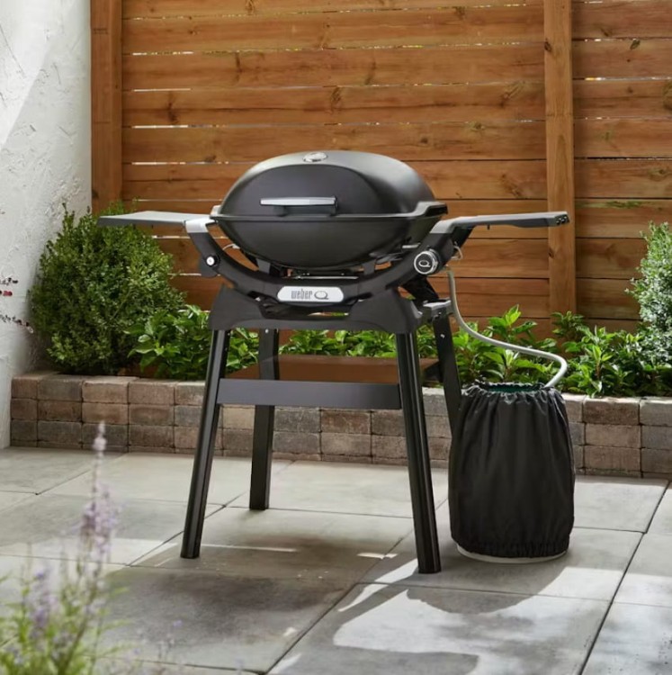 Grill gazowy Weber Q 2200N z podstawą i stolikami - 1501094 www.grille-bielsko.pl 4.jpg