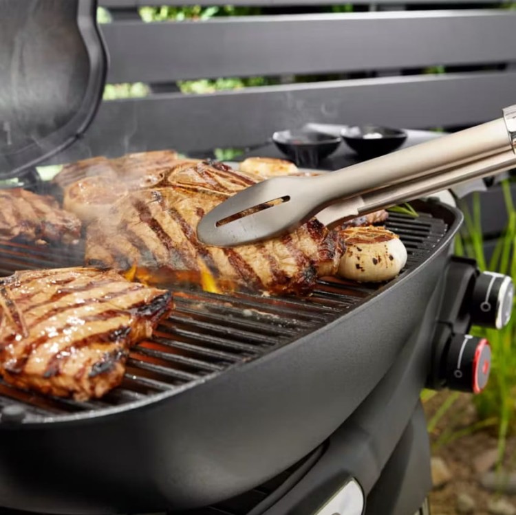Grill gazowy Weber Q 3200N+ z wózkiem Premium - 1501130 www.grille-bielsko.pl 4.jpg