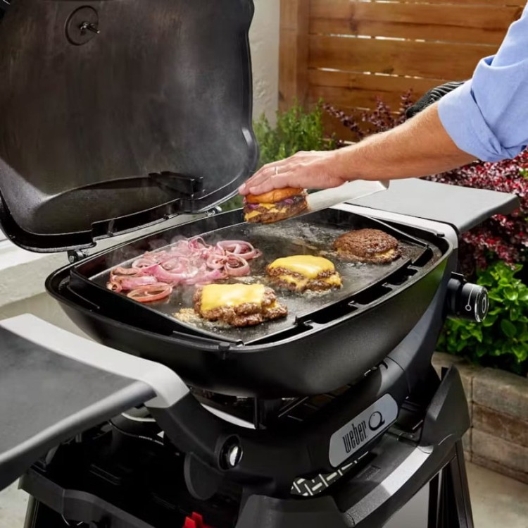 pełna płyta weber q www.grille-bielsko.pl 2.jpg