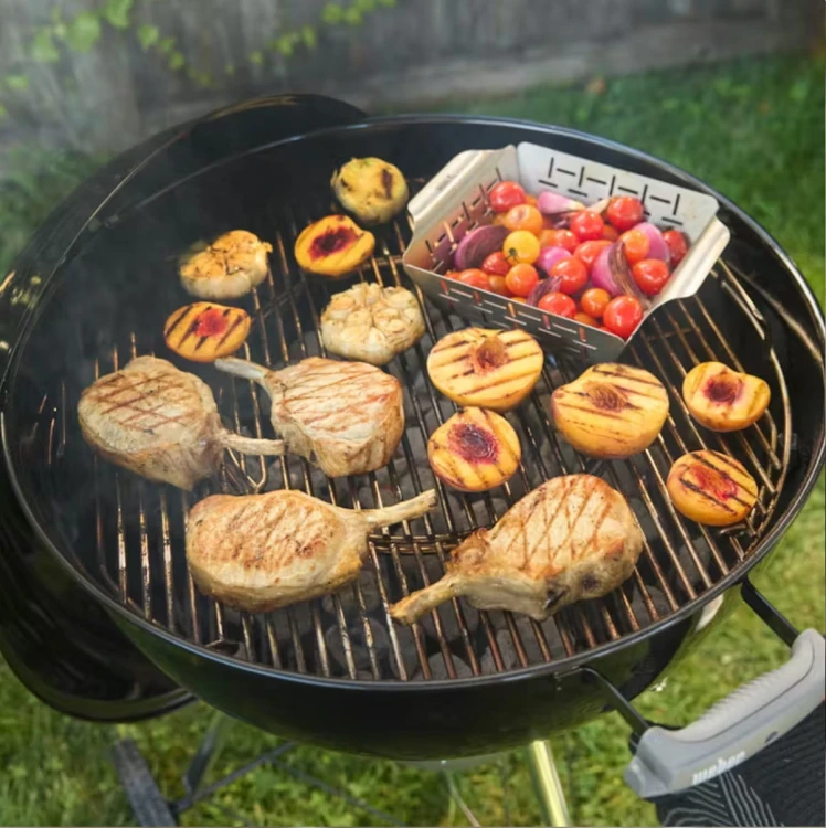 Grill węglowy Original Kettle Premium 57 cm www.grille-bielsko.pl 5.jpg
