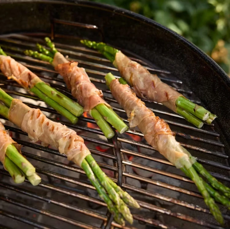 Grill węglowy Original Kettle Premium 57 cm www.grille-bielsko.pl 6.jpg