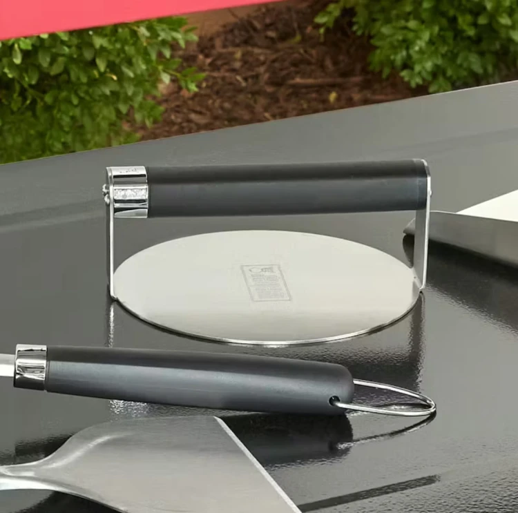 Prasa do rozbijania burgerów przyrządzanych na płycie - 340084 www.grille-bielsko.pl 2.jpg