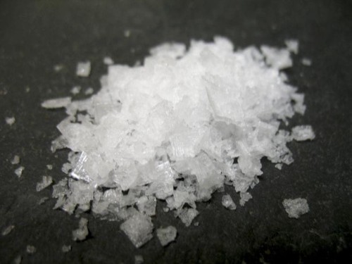 Maldon-Sea-Salt-Flakes_upclose.jpg