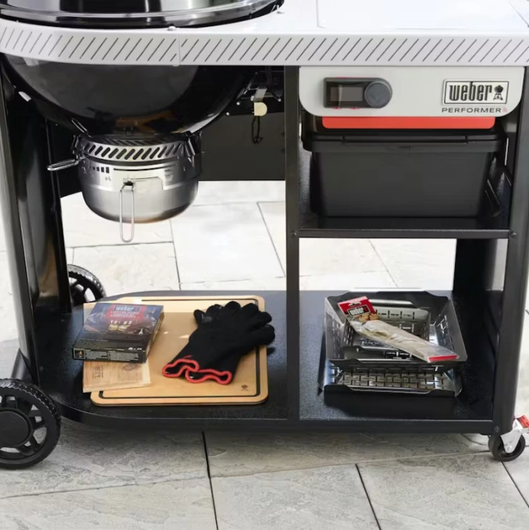 4 Inteligentny grill węglowy Performer Premium 57 cm.jpg