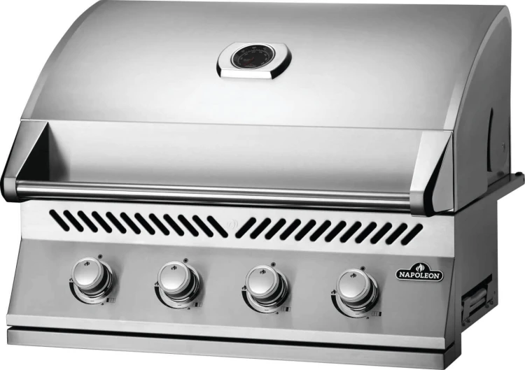 BI32PSS-Web-Gallery-02-Built-in-BI32-Grill-Angle-Closed.jpg